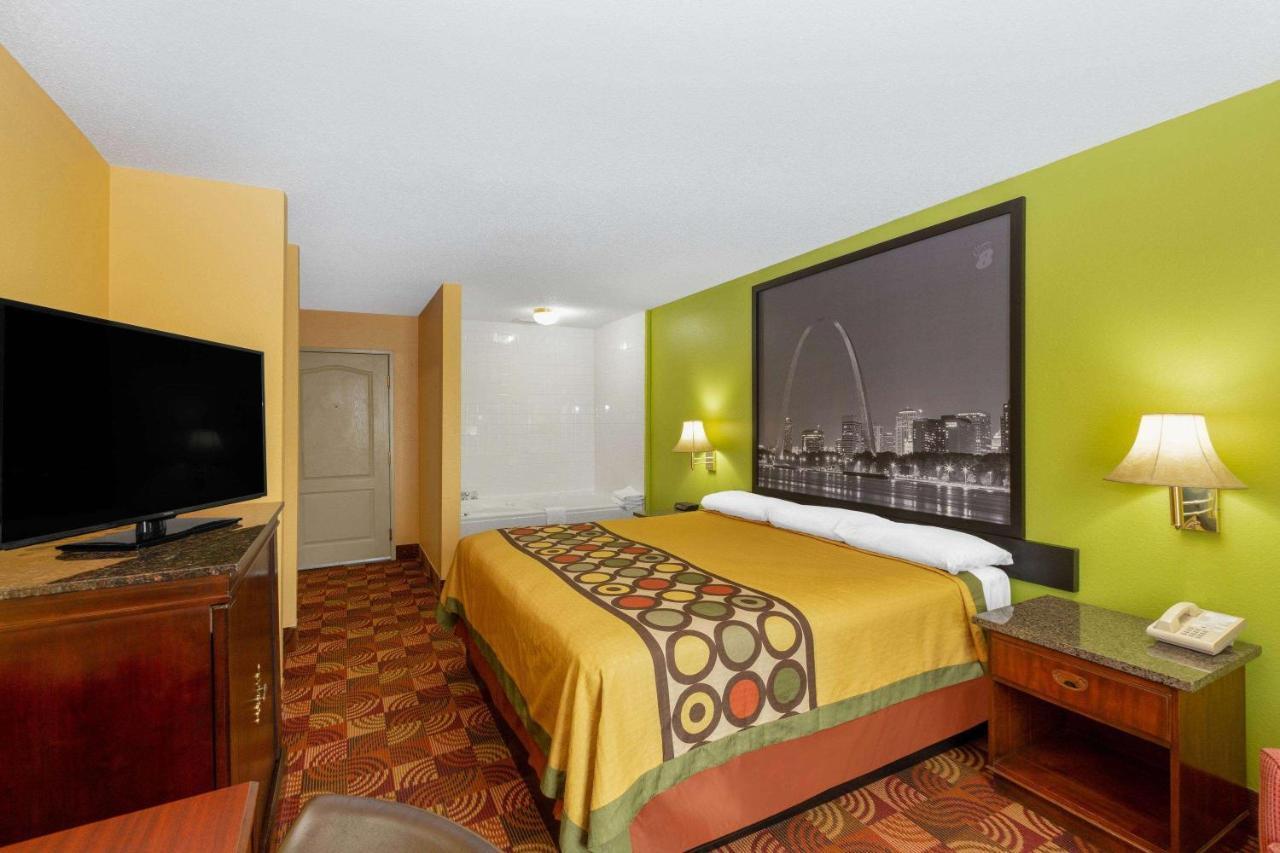 Super 8 By Wyndham Lake Of The Ozarks Eldon Exteriér fotografie