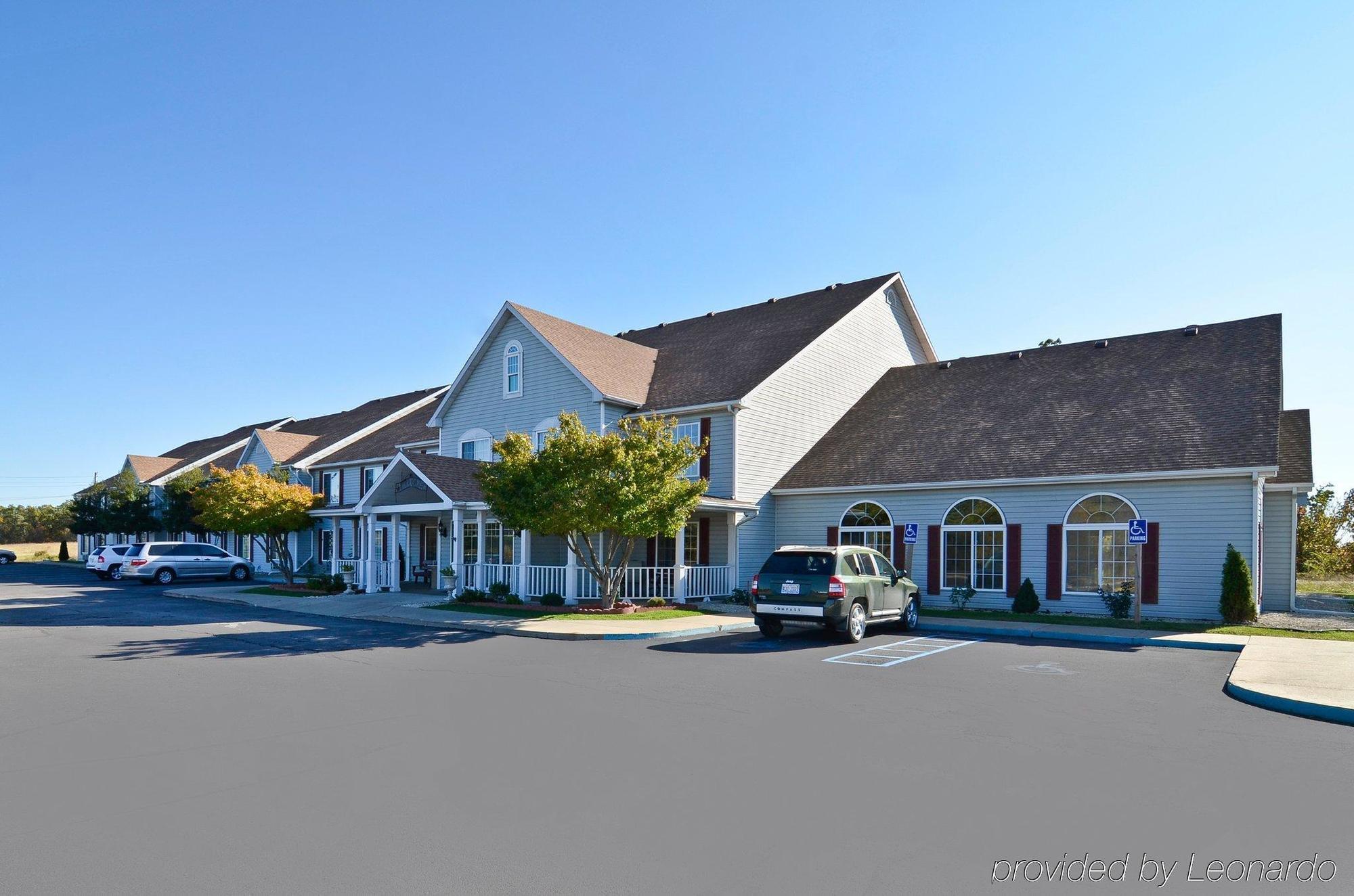 Super 8 By Wyndham Lake Of The Ozarks Eldon Exteriér fotografie